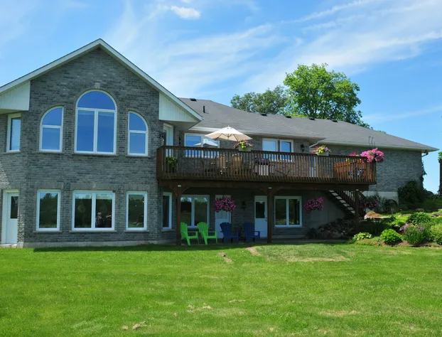 Golden Pathways Retreat B&B hotel detail image 1