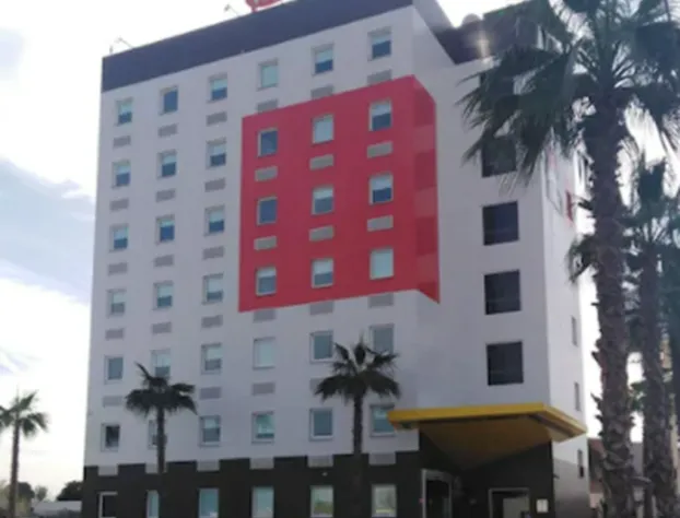 Hotel Hi ! Torreon Aeropuerto-Galerías hotel detail image 1