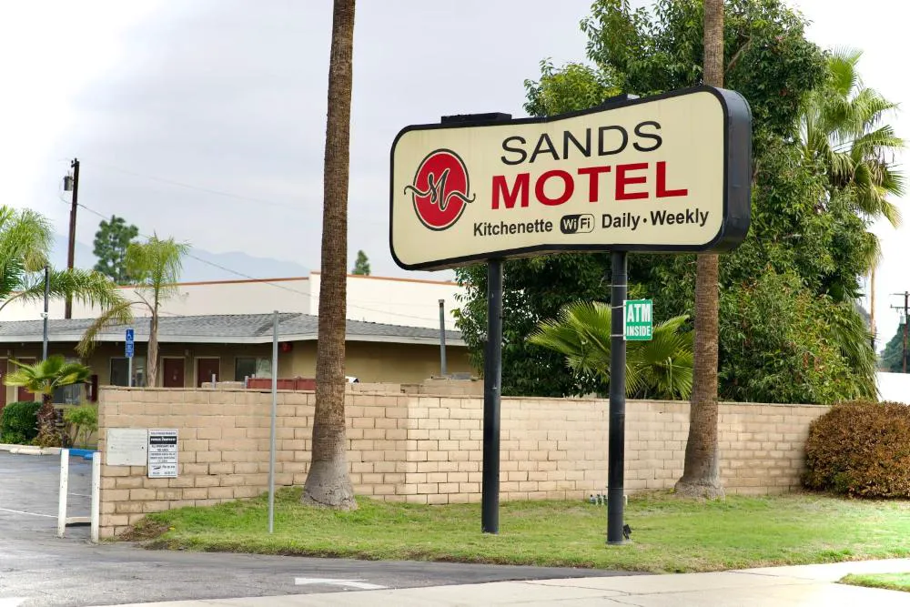 Sands Motel hotel hero