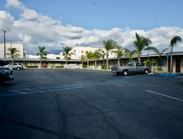 Sands Motel hotel detail image 4