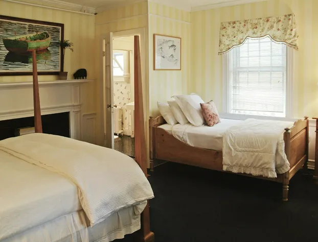 Ships Inn hotel detail image 4