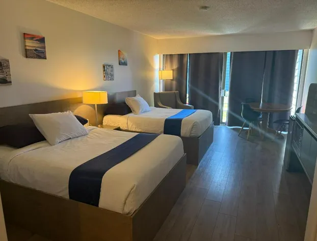 Sand Pebbles Inn hotel detail image 3