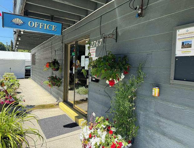 Sand Pebbles Inn hotel detail image 1
