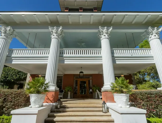 Herlong Mansion Bed & Breakfast hotel detail image 4