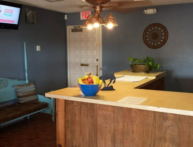 Four Horseman Travel Lodge hotel detail image 2