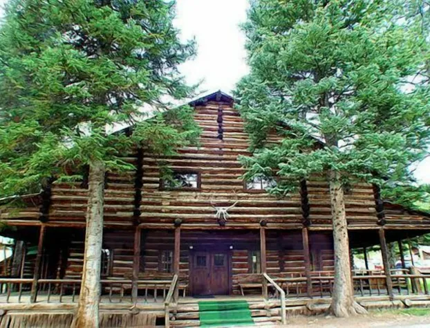 Pahaska Tepee Resort hotel detail image 3