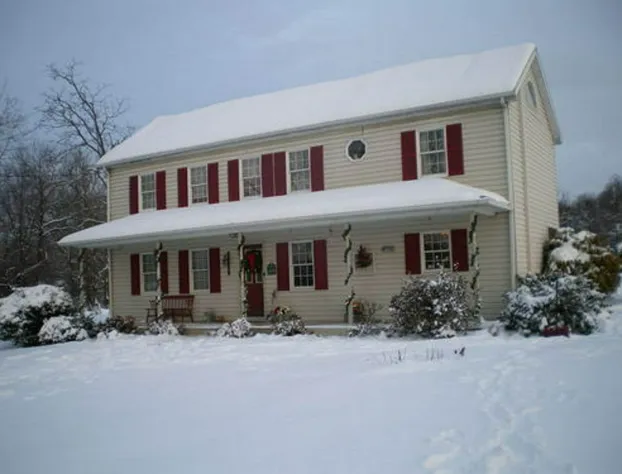 Red Cardinal Bed and Breakfast hotel detail image 2