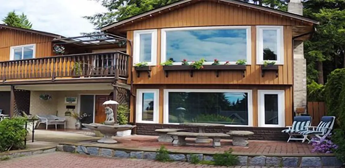 Mountain Bed & Breakfast hotel hero