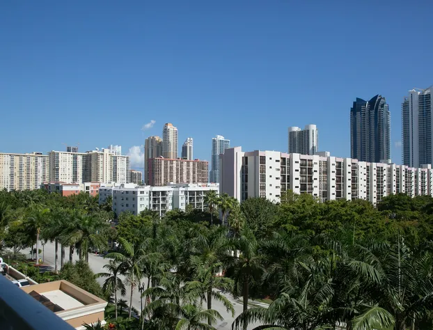 Best Holiday Suites hotel detail image 1