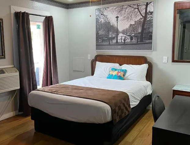 Outpost Motel hotel detail image 3