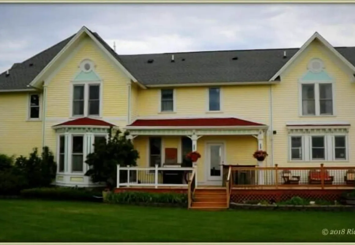 Country Hermitage B&B hotel hero