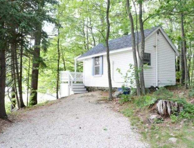 2 River Road Inn and Cottages hotel detail image 1