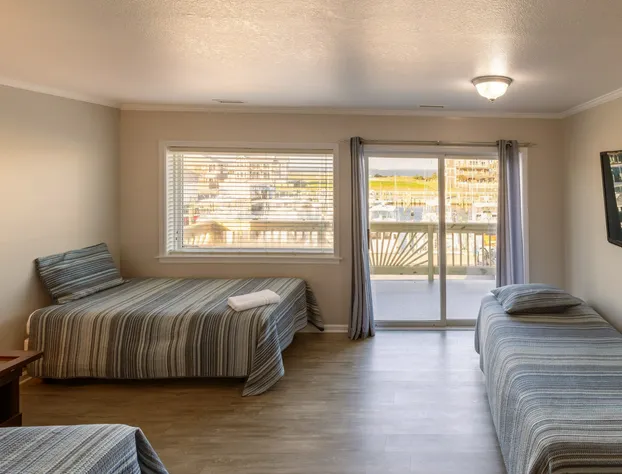 Hatteras Harbor Marina hotel detail image 2