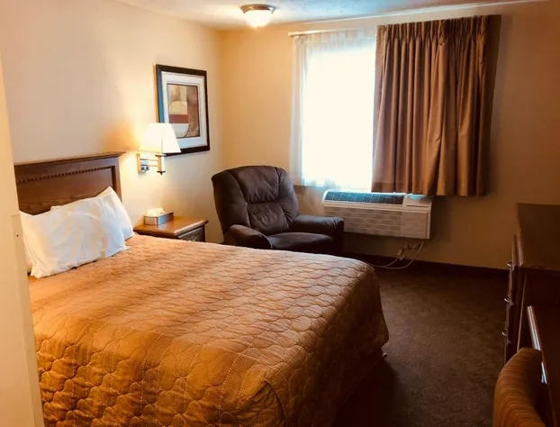 Shenandoah Inn & Suites hotel detail image 4