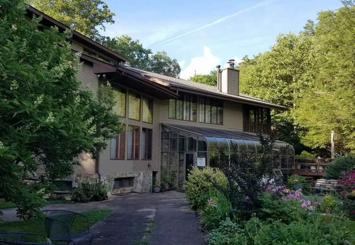 Inn on Mill Creek hotel hero