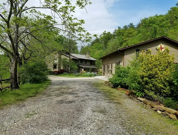 Inn on Mill Creek hotel detail image 4