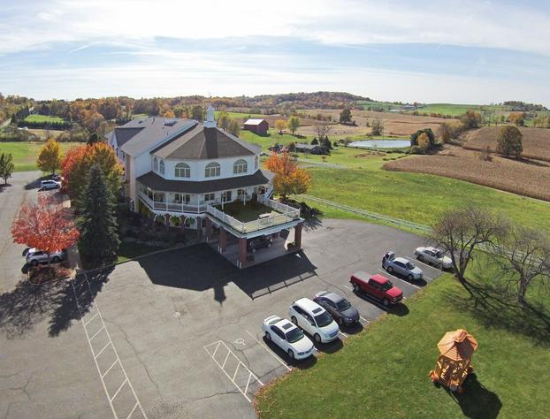 Inn at Amish Door hotel detail image 1
