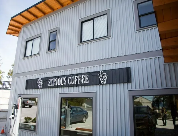 Pacific Point Market & Suites hotel detail image 2