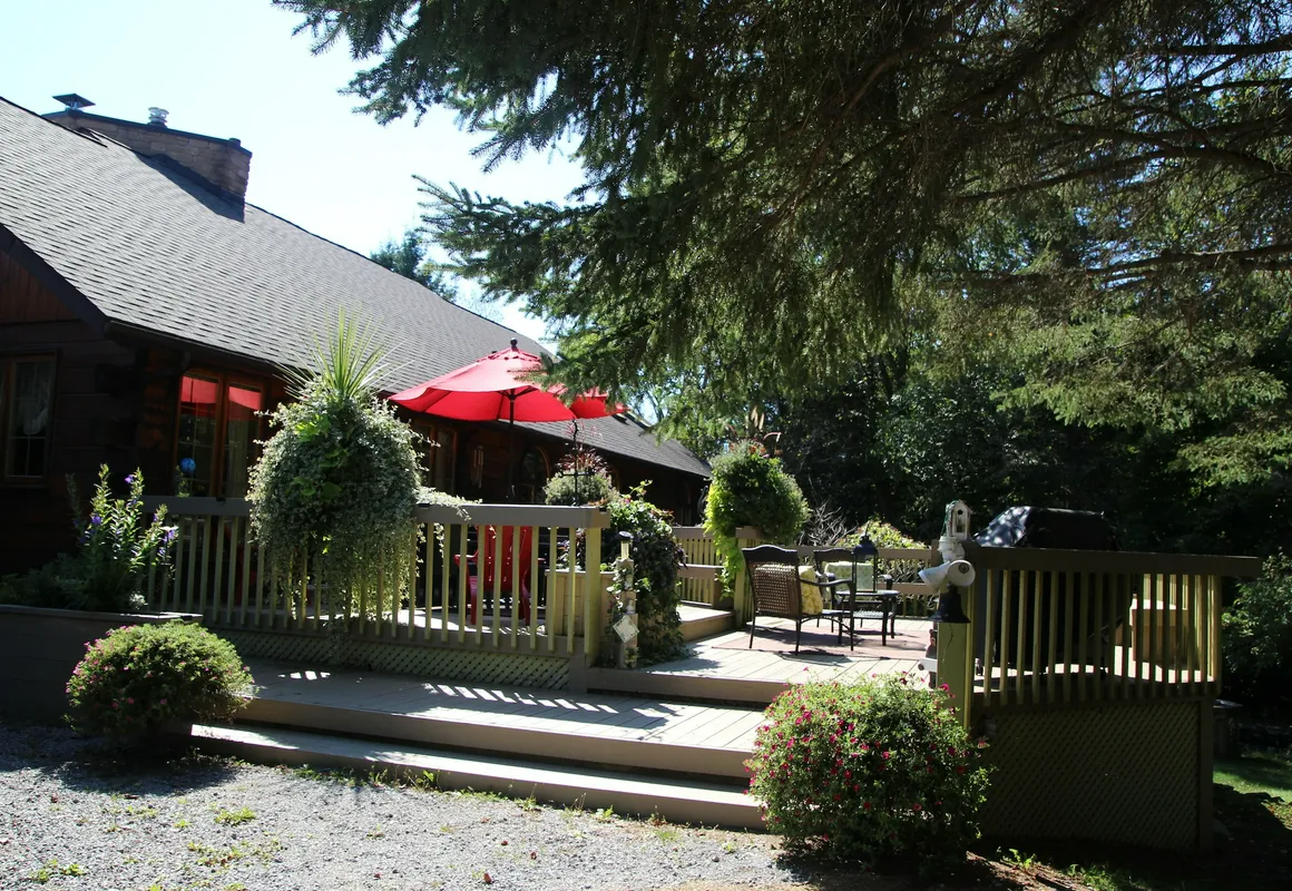 Jewel on the Hill Bed & Breakfast hotel hero