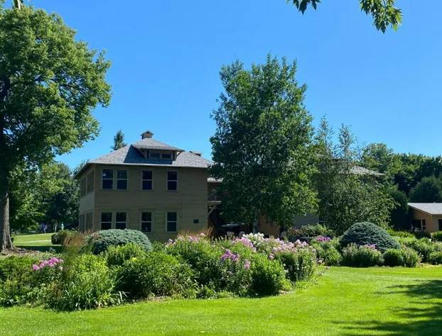 Peters Sunset Beach Resort hotel detail image 1