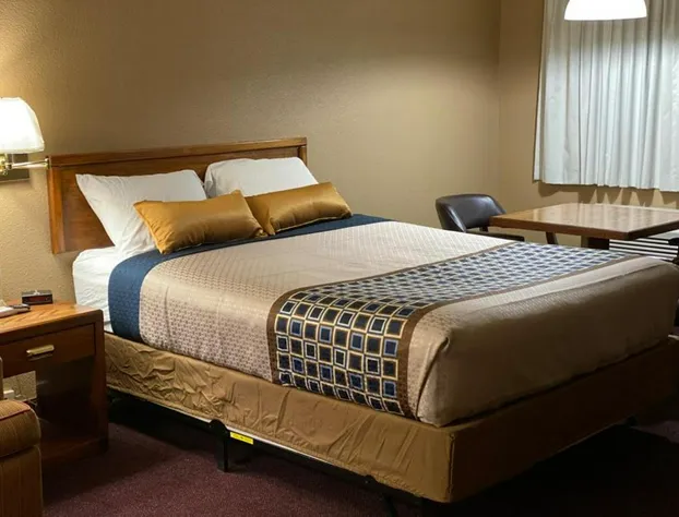 Royal Inn hotel detail image 1