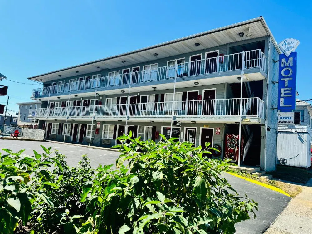 Sea Gem Motel and Apartments hotel hero