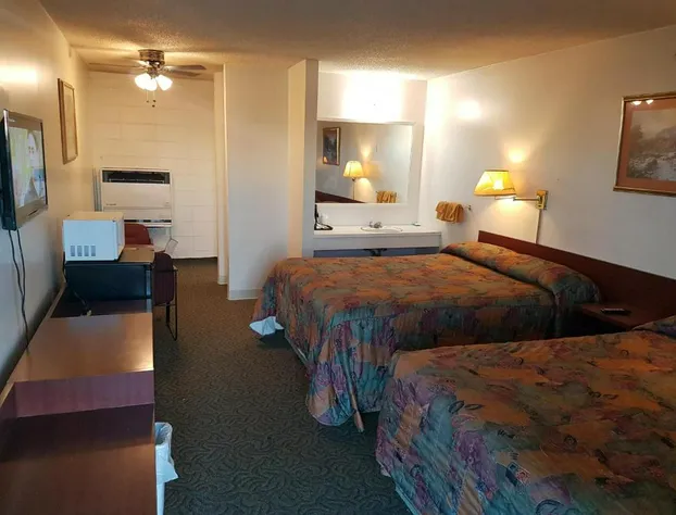 Shamrock Motel hotel detail image 4