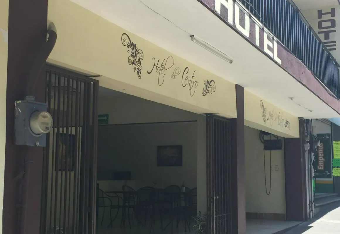 Hotel del Centro hotel hero