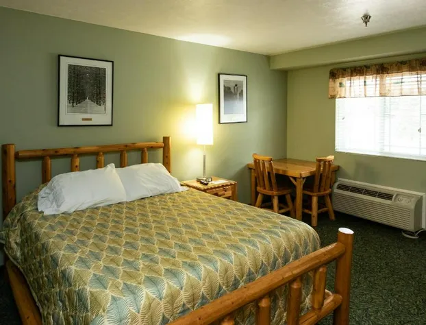 The Kingsley Suites hotel detail image 3