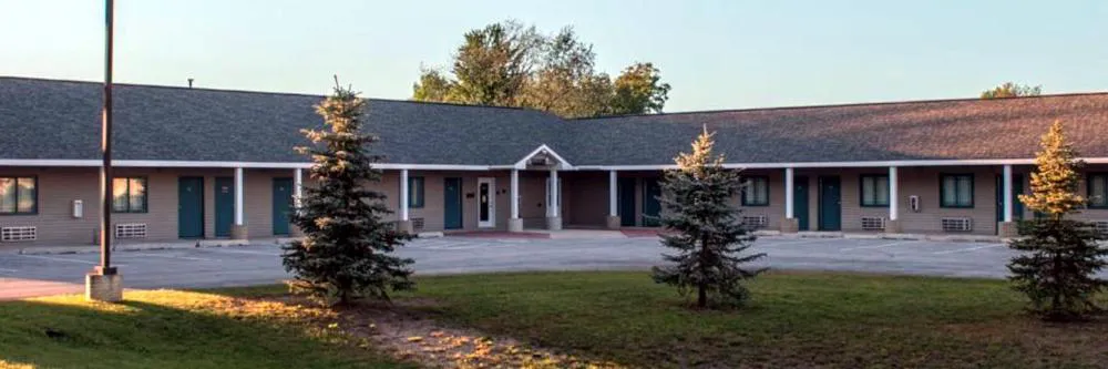 The Kingsley Suites hotel hero