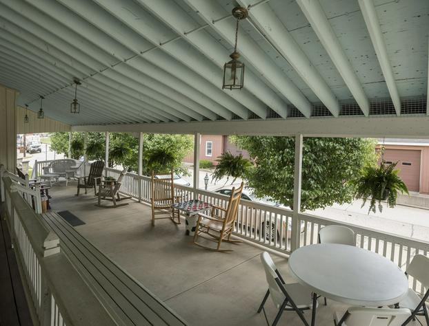 Sugarcreek Village Inn hotel detail image 2