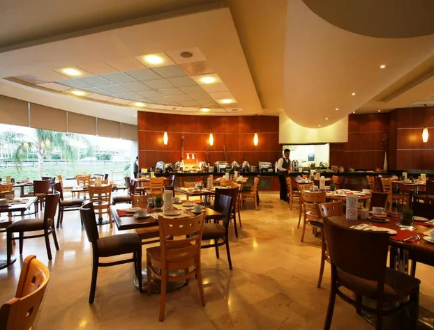 Hotel Mercury Inn hotel detail image 3