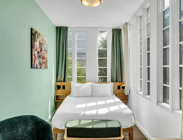 The Quisby Hotel hotel detail image 2