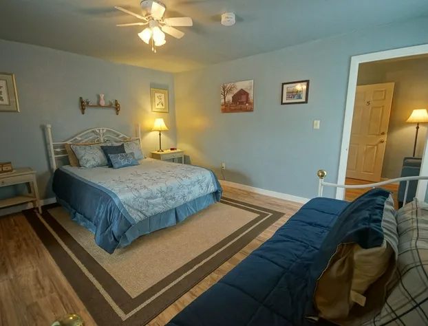 Tuckernuck Inn hotel detail image 2