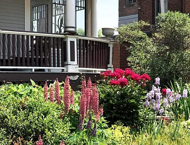 Mahogany Manor Bed & Breakfast hotel detail image 2