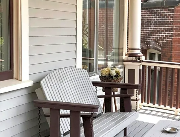 Mahogany Manor Bed & Breakfast hotel detail image 3