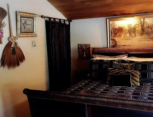 The Stone Hedge B&B hotel detail image 2