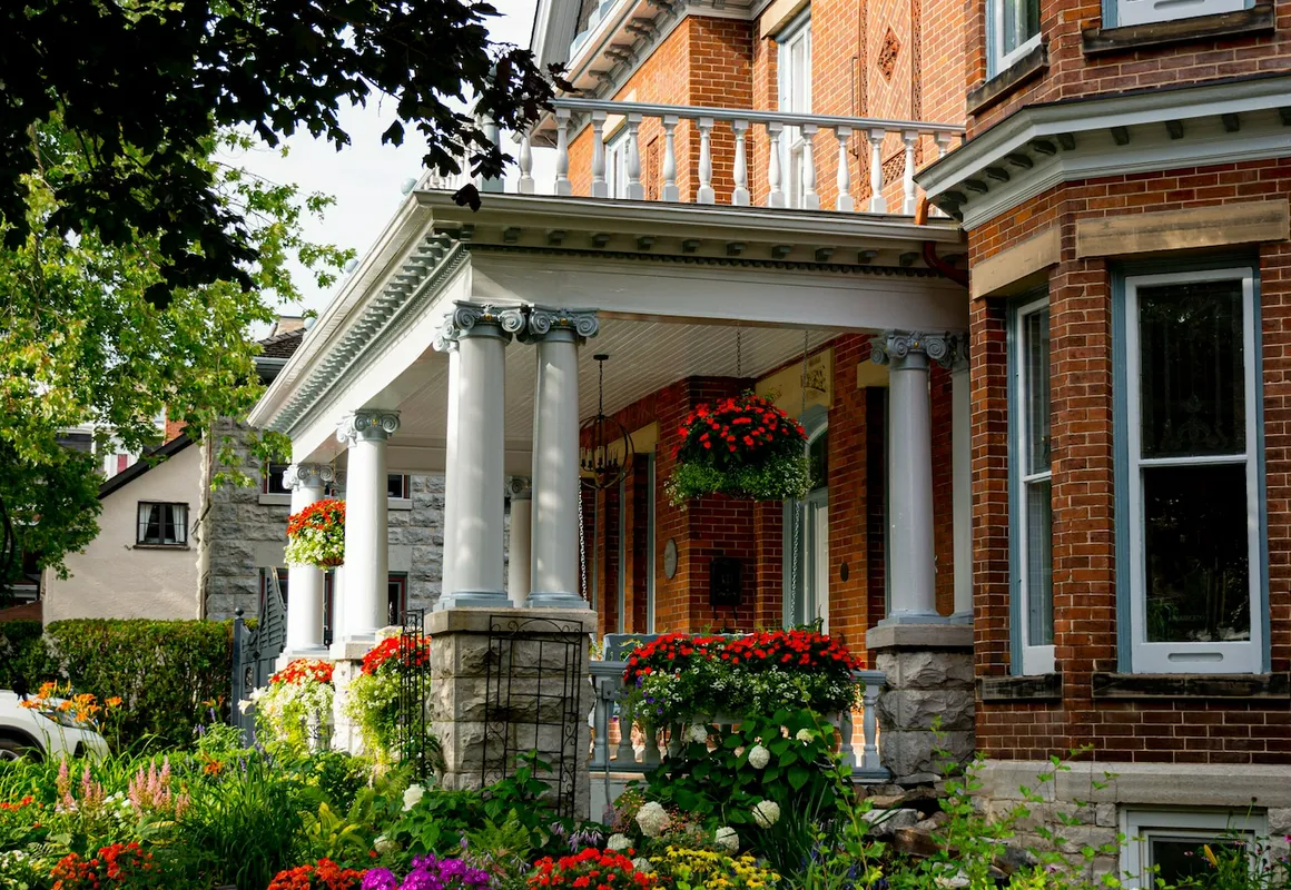 The Secret Garden B&B Inn hotel hero