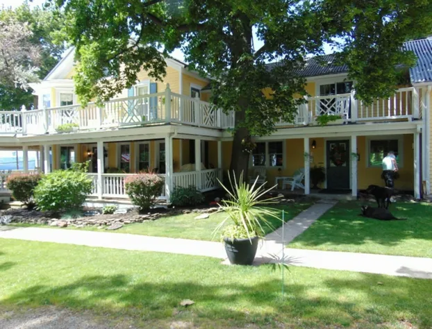 Magnolia Place Bed & Breakfast hotel detail image 3