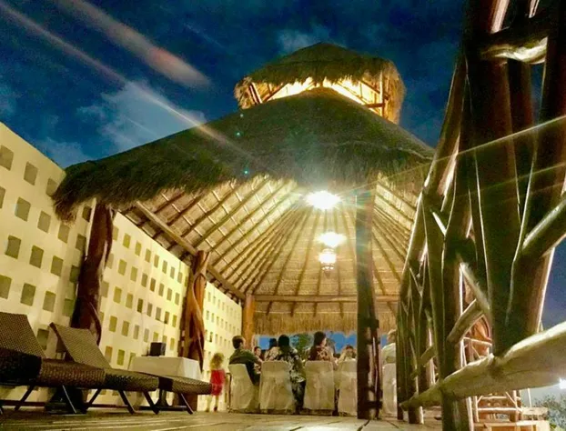 Hotel Cielo hotel detail image 3