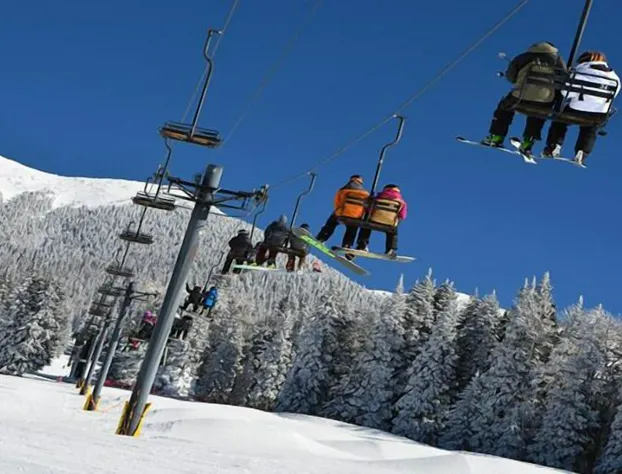 PineCrest Inn & Suites hotel detail image 4