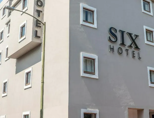 Six Hotel Guadalajara Expiatorio hotel detail image 1