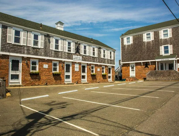 Bearskin Neck Motor Lodge hotel detail image 4