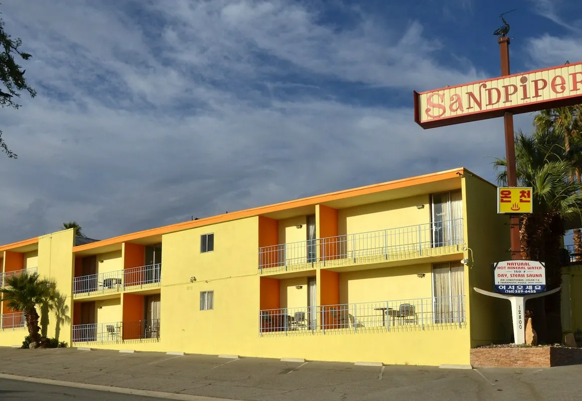 Sandpiper Springs Spa & Retreat hotel hero