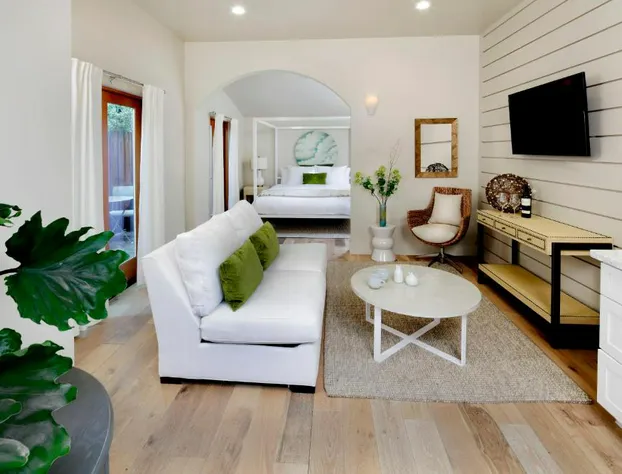 Rockhouse Suites hotel detail image 3