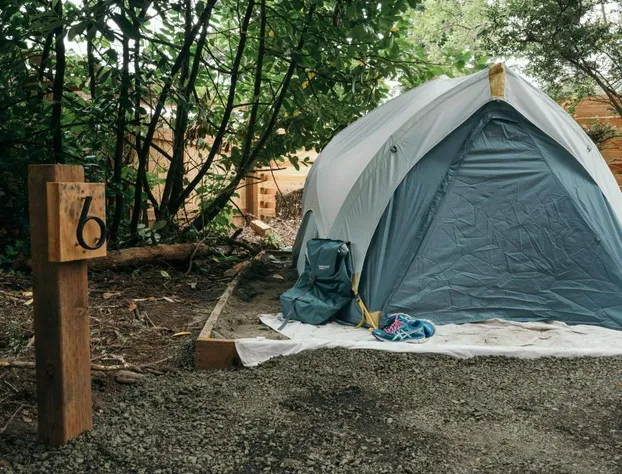 LOGE Westport hotel detail image 1