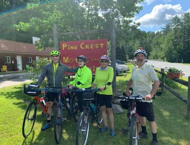 Pine Crest Motel And Cabins hotel detail image 4