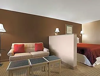 Travelodge University West hotel detail image 3