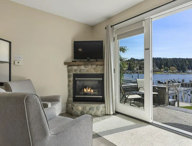 Waterfront Inn hotel detail image 1