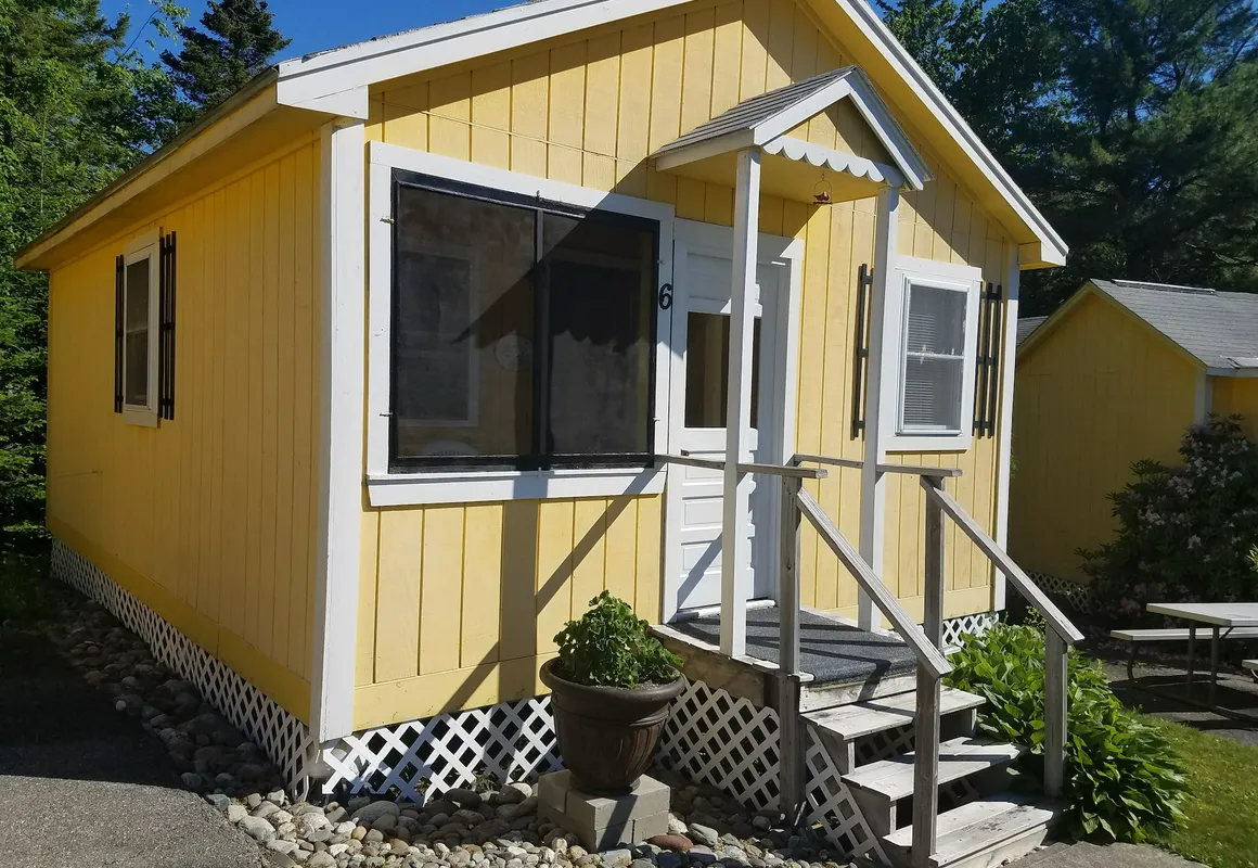 Sunnyside Motel & Cottages hotel hero